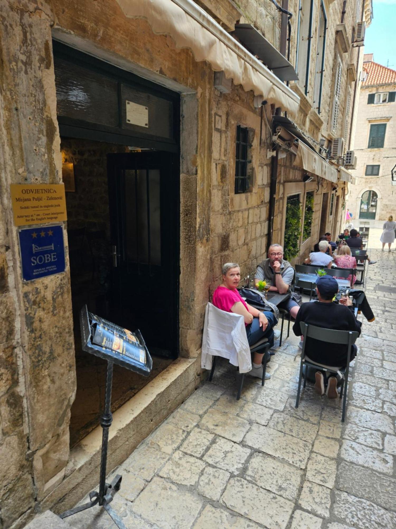 Castello Hostel Dubrovnik Dış mekan fotoğraf
